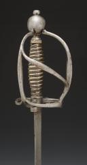 Photo 4 : SABRE D'OFFICIER DE DRAGONS, modèle de 1767, Ancienne Monarchie, règne de Louis XV et Louis XVI, 1767 à 1783 34586