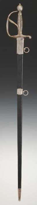 Photo 2 : SABRE DE CAVALERIE OU DE DRAGONS, modèle 1767, Ancienne Monarchie, règne de Louis XV et Louis XVI, 1767 à 1783. 34587