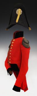 Photo 8 : UNDRESS UNIFORM OF THE GENDARMES OF THE KING'S MILITARY HOUSEHOLD, model 1814, Restoration. 30017(P327)