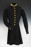 Photo 5 : TUNIC OF SMALL OUTFIT OF OFFICER OF THE VOLTIGEURS OF THE IMPERIAL GUARD, model 1860, Second Empire. 26870-1