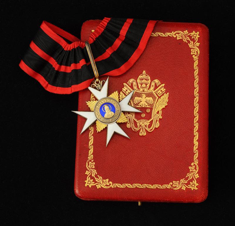 CROIX DE COMMANDEUR DE L ORDRE DE SAINT SYLVESTRE ET DE L PERON D OR 