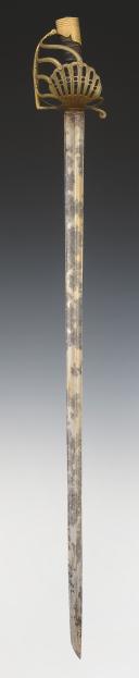 Photo 4 : SABRE À GARDE DE BATAILLE D'OFFICIER DE DRAGONS OU GENDARMERIE, Révolution - Premier Empire. 32693