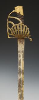Photo 5 : SABRE À GARDE DE BATAILLE D'OFFICIER DE DRAGONS OU GENDARMERIE, Révolution - Premier Empire. 32693