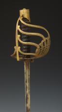 Photo 7 : SABRE À GARDE DE BATAILLE D'OFFICIER DE DRAGONS OU GENDARMERIE, Révolution - Premier Empire. 32693