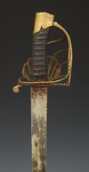Photo 8 : SABRE À GARDE DE BATAILLE D'OFFICIER DE DRAGONS OU GENDARMERIE, Révolution - Premier Empire. 32693