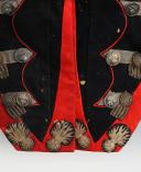 Photo 3 : COLLAR, FACINGS AND BASKETBALLS OF A CUIRASSIERS OFFICER'S UNIFORM OF THE ROYAL GUARD, Restoration (1824-1830). 26083