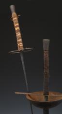 Photo 4 : LOT OF THREE FOILS, Late 19th century. 30160.
