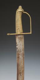 Photo 4 : INFANTRY SABER OF A REGIMENT OF FOOT GRENADIERS, known as a briquet, model 1776, Revolutionary period. Item number 28816.