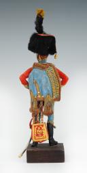 Photo 3 : MARCEL RIFFET - HUSSARD PREMIER EMPIRE : figurine habillée, XXème siècle. 26432