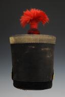 Photo 6 : Anglais  SENIOR OFFICER'S SHAKO OF FUSILIERS OF THE 43rd INFANTRY REGIMENT, model 1830, July Monarchy. 27281