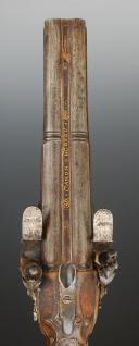Photo 2 : PAIRE DE PISTOLETS À DOUBLE CANON SIGNÉS « SOVICHE / LE CADET », Ancienne Monarchie. 33736