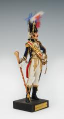 Photo 2 : MARCEL RIFFET - DRUM MAJOR OF THE GRENADIERS OF THE IMPERIAL GUARD FIRST EMPIRE: dressed figurine, 20th century. 26437