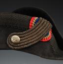 Photo 3 : BICORNED HAT OF AN OFFICER OF THE 1st REGIMENT OF CUIRASSIERS OF THE LINE IN SMALL DRESS, Second Empire. 27023