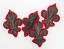 QUATRE FLEURS DE LYS POUR ORNEMENT DE RETROUSSIS D'UNIFORME, Restauration. 26211