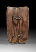 Photo 2 : Infantry shield from Burgundian territories, circa 1470-75.  COLLECTION PHILIPPE MISSILLIER, Giquello Auction House, Drouot - rooms 5-6, March 6th & 7th, 2025.