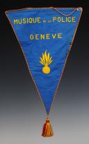FANION DE LA MUSIQUE DE LA POLICE DE GENÈVE, XXème siècle. 29126R
