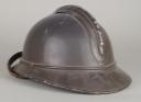 Photo 2 : 393	CASQUE ADRIAN DU COMMERCE D'OFFICIER D'ARTILLERIE, modèle 1923-1926.
