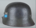 Photo 5 : 538	CASQUE DE LA HEER UN INSIGNE, modèle 1935.