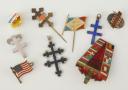 ENSEMBLE DE 10 INSIGNES DE LA LIBÉRATION 1944-1945, Seconde Guerre Mondiale. 31484-6R