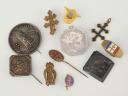 ENSEMBLE DE 11 INSIGNES DE LA LIBÉRATION 1944-1945, Seconde Guerre Mondiale. 31484-7R