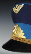 Photo 3 : CASQUETTE DE PARADE D'OFFICIER DE L'ARMÉE DE L'AIR SOVIÉTIQUE, modèle 1969.
