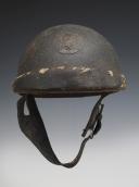 CASQUE DES PERSONNELS DES UNITÉS DE L’ARMÉE DE L’AIR, modifié 1937, Seconde Guerre Mondiale. 28614R