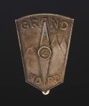 INSIGNIA GROUPING 7 group 2 Grand Nord THE PROUD OF THE YOUTH CAMPS, 2nd model, Second World War. 31839-3
