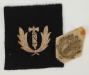 ATTRIBUTS POUR CASQUETTE DE LA POLICE DE L'ÉTAT DE VICHY, Seconde Guerre Mondiale. 31584R