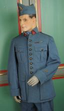Photo 4 : UNIFORME COMPLET D'UN MARECHAL DES LOGIS DE L'ARTILLERIE DE MARINE.