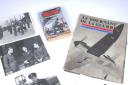 Photo 8 : 549	ENSEMBLE DU PILOTE DE LA ROYAL AIR FORCE, Colin Hodgkinson.