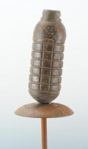 Photo 2 : GRENADE À FUSIL ALLEMANDE À TIGE, modèle 1914, Première Guerre Mondiale.