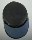 Photo 7 : SHAKO D'UN ELEVE DE L'ECOLE SPECIALE MILITAIRE DE SAINT CYR, années 1970-1980.