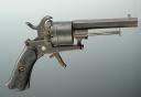 Photo 2 : REVOLVER À BROCHE. 