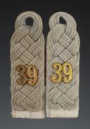 PAIRE DE PATTES D'ÉPAULES D'UN COMMANDANT DU 39ème D'INFANTERIE, Seconde Guerre Mondiale. 33292