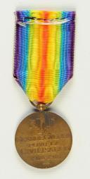 Photo 2 : MÉDAILLE COMMÉMORATIVE INTERALLIÉE 1914-1918, crée 20 juillet 1922. 