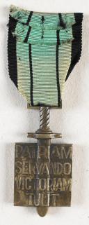 Photo 2 : CROIX DE LA LIBÉRATION, crée en novembre 1940.