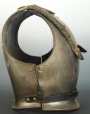 Photo 3 : CUIRASSE TROUPE DE CUIRASSIER MODÈLE 1855 modifiée 1891, TROISIÈME RÉPUBLIQUE.