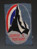 ÉCUSSON GÉNÉRAL DES CHANTIERS DE JEUNESSE ET MONTAGNE 2d modèle, Seconde Guerre Mondiale. 31740-2