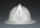 CASQUE DE SAPEUR-POMPIER « PETITCOLLIN », type 1961, Cinquième République. 28499R