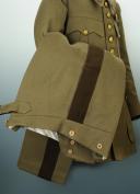 Photo 2 : TUNIQUE D’UN COMMANDANT DU SECOND RÉGIMENT ÉTRANGER D’INFANTERIE, modèle 1929.
