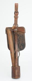 SHOVEL-PICKAXE SEURRE FOR CAVALRY, model 1909, World War I. Inventory number 28392.