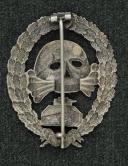 Photo 2 : DÉCORATION DES TROUPES BLINDÉES DE LA LÉGION CONDOR, classe argent, modèle 1936.