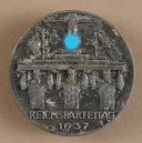 INSIGNE DE JOURNÉE DU NSDAP, Troisième Reich. 13099