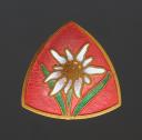 BADGE OF THE 10th GRANDE CHARTREUSE GROUP, GROUP 5 OF THE YOUTH WORKSHOPS, red enamel specimen, Second World War. 31834-1