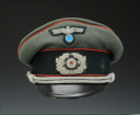 CASQUETTE D'OFFICIER D'ARTILLERIE, Wehrmacht Heer Schirmmütze für Offiziere der Artillerie, Seconde Guerre Mondiale. 32525