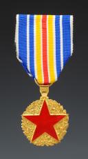MÉDAILLE DES BLESSÉS MILITAIRES, crée en 1916, Cinquième République. 29788-7R