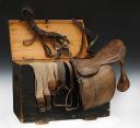 CAVALRY OFFICER'S WEAPON SADDLE WITH ITS CARRYING BOX, model 1884, Third Republic - First World War. 26783R