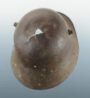 Photo 5 : CASQUE D'ACIER, Stahlhelm modèle 1916.