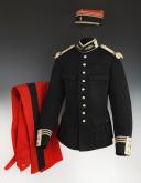 UNIFORME DU CAPITAINE DE DRAGONS D'ÉTAT-MAJOR NON BREVETÉ DE L'ÉCOLE DE GUERRE LÉON JEAN-PIERRE DE LAPÉROUSE, Troisième République - Première Guerre Mondiale. 33956