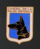 INSIGNE DES CHENILS DE LA POLICE NATIONALE DE L'ÉTAT DE VICHY, Seconde Guerre Mondiale. 31617-1R
